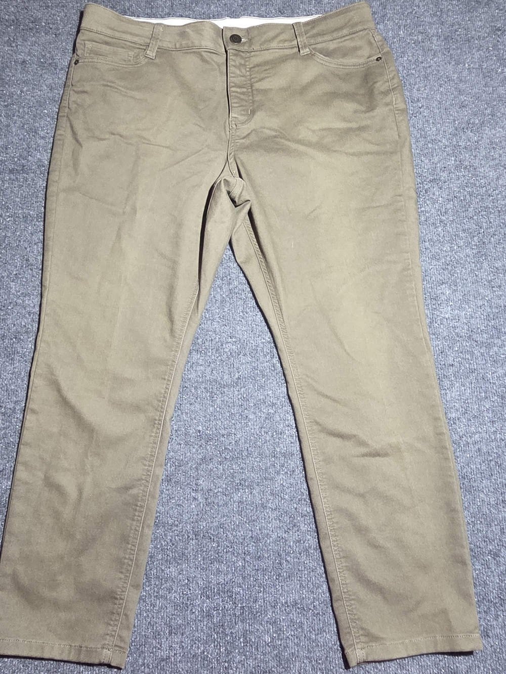 Liz Claiborne Sara Mid-Rise Slim Leg Pants Olive Green Womens Size 18P Petite